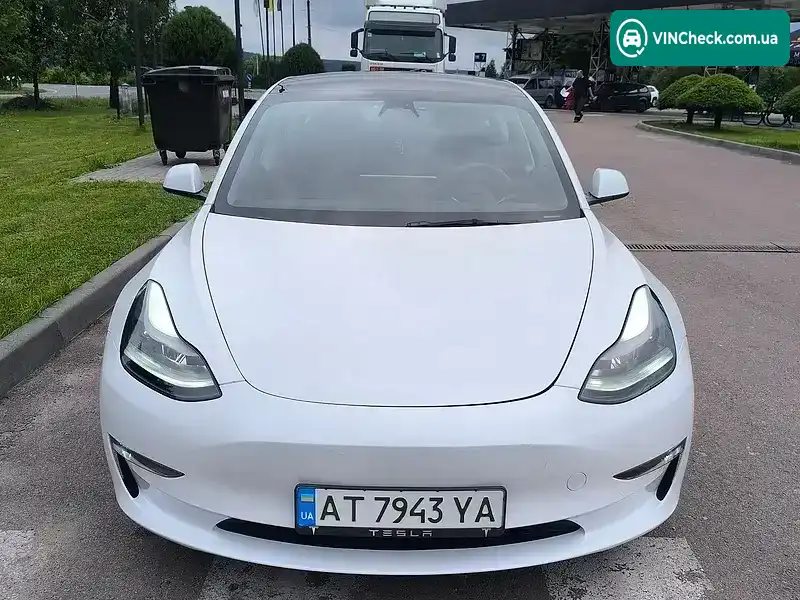 Tesla Model 3 2023, фото з оголошення 2 з 17, VIN 5YJ3E1EA4PF545653