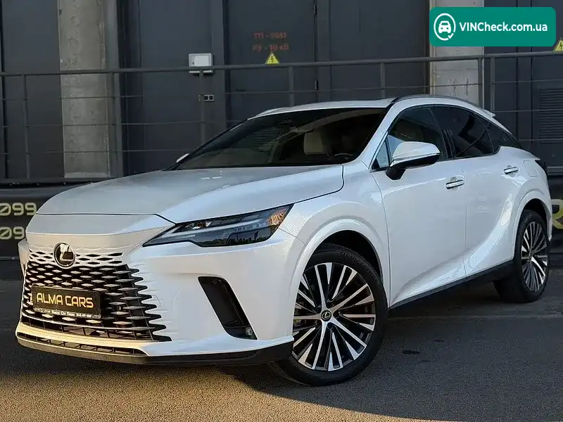 Lexus RX 2023, фото з оголошення 2 з 20, VIN JTJCHMAA5P2008109