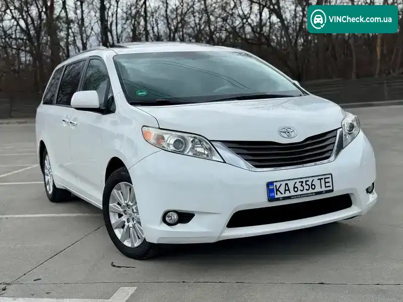 Toyota Sienna 2011, фото з оголошення 2 з 21, VIN 5TDDK3DC6BS028418