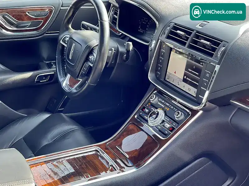 Lincoln Continental 2016, фото з оголошення 2 з 6, VIN 1LN6L9SP6H5608180