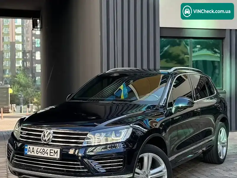 Volkswagen Touareg 2015, фото з оголошення 1 з 20, VIN WVGZZZ7PZFD008690