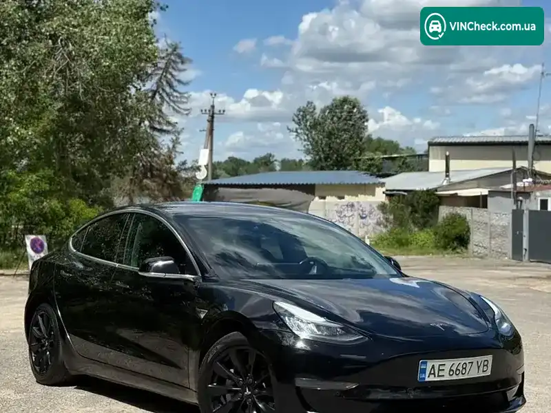 Tesla Model 3 2019, фото з оголошення 2 з 20, VIN 5YJ3E1EA5KF323874