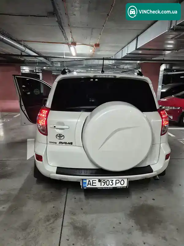 Toyota RAV4 2011, фото з оголошення 2 з 21, VIN JTMBE31V20D069870