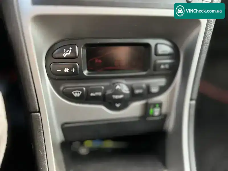Peugeot 307 2002, фото з оголошення 2 з 21, VIN VF33HNFUC82356968