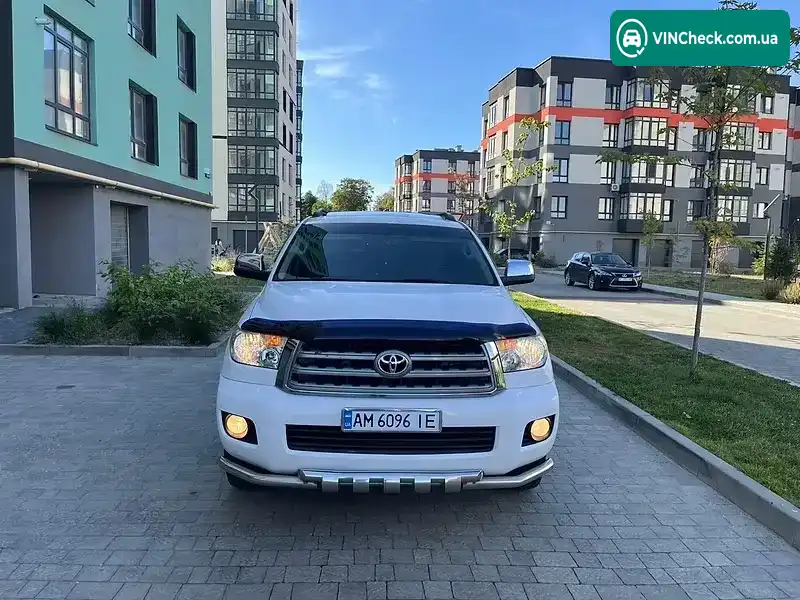 Toyota Sequoia 2011, фото з оголошення 2 з 20, VIN 5TDKY5G11BS034087