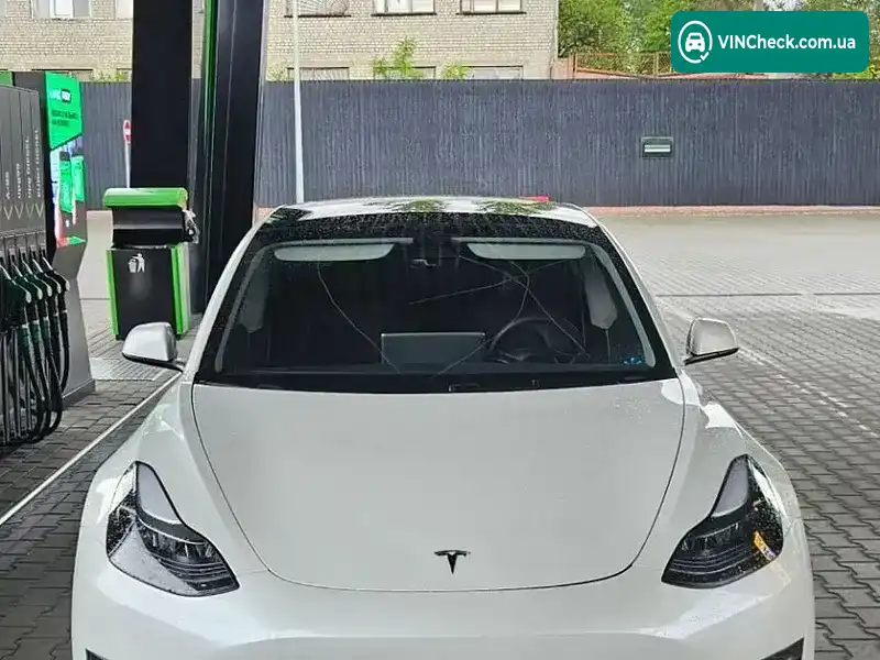 Tesla Model 3 2023, фото з оголошення 2 з 21, VIN 5YJ3E1EA1PF558926