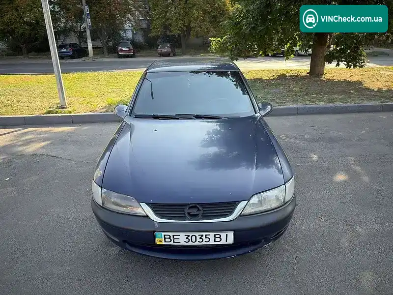 Opel Vectra 1997, фото з оголошення 1 з 9, VIN W0L000036V5185298