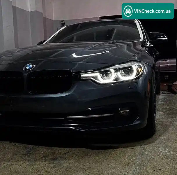BMW 3 Series 2016, фото з оголошення 1 з 20, VIN WBA8E9C59GK648349
