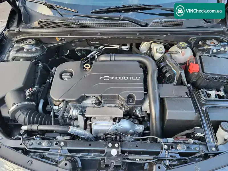 Chevrolet Malibu 2015, фото з оголошення 2 з 14, VIN 1G1ZE5ST4GF185747