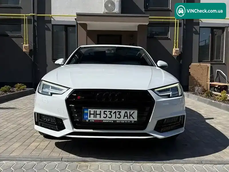 Audi A4 2017, фото з оголошення 1 з 20, VIN WAULMAF4XJN002003