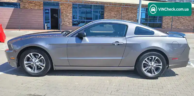 Ford Mustang 2014, фото з оголошення 2 з 20, VIN 1ZVBP8AM0E5334136