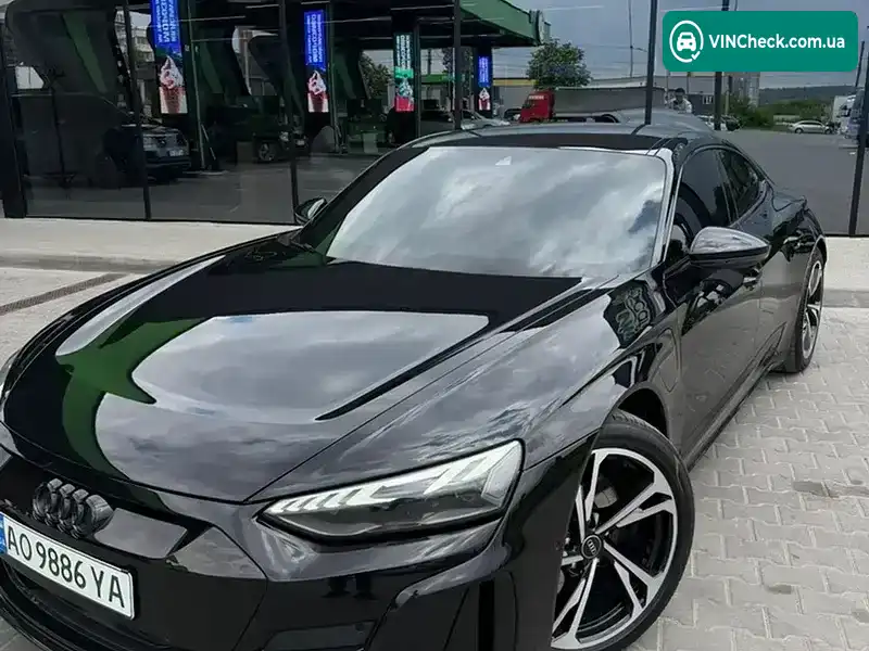 Audi e-tron GT 2022, фото з оголошення 2 з 20, VIN WAUZZZFW1N7009508