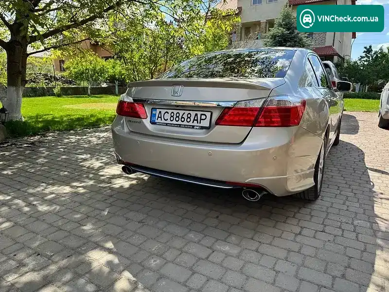 Honda Accord 2013, фото з оголошення 2 з 15, VIN 1HGCR2680EA700629