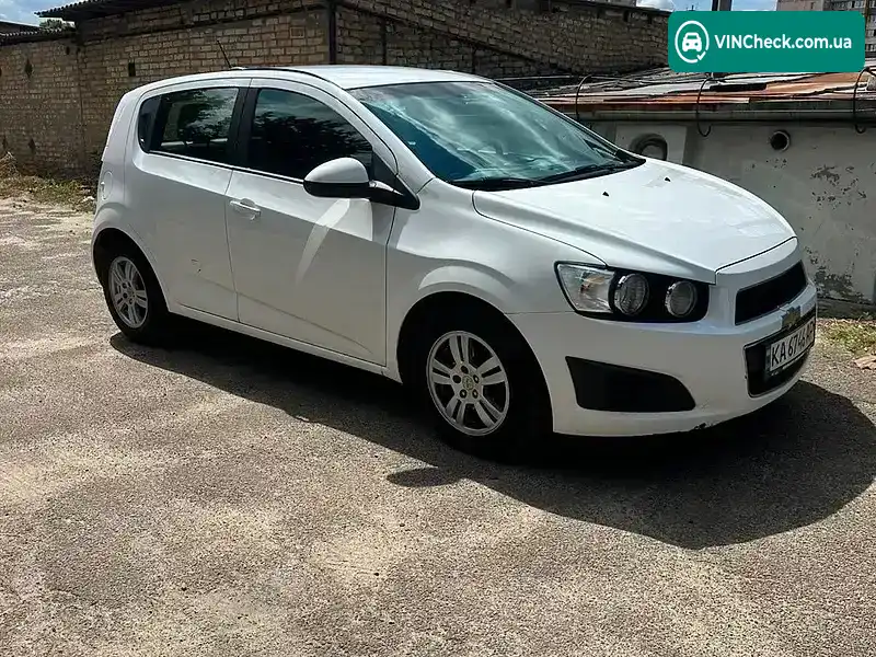 Chevrolet Sonic 2016, фото з оголошення 1 з 10, VIN 1G1JC6SG9G4161130