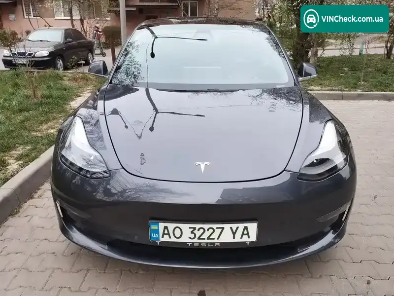 Tesla Model 3 2019, фото з оголошення 1 з 17, VIN 5YJ3E1EA9KF190178