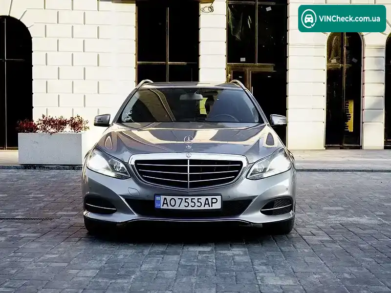Mercedes-Benz E-Class 2013, фото з оголошення 2 з 21, VIN WDD2122051A861822