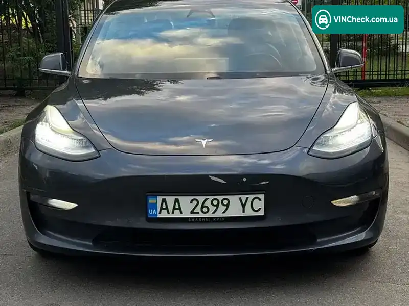 Tesla Model 3 2018, фото з оголошення 2 з 20, VIN 5YJ3E1EB3JF093128