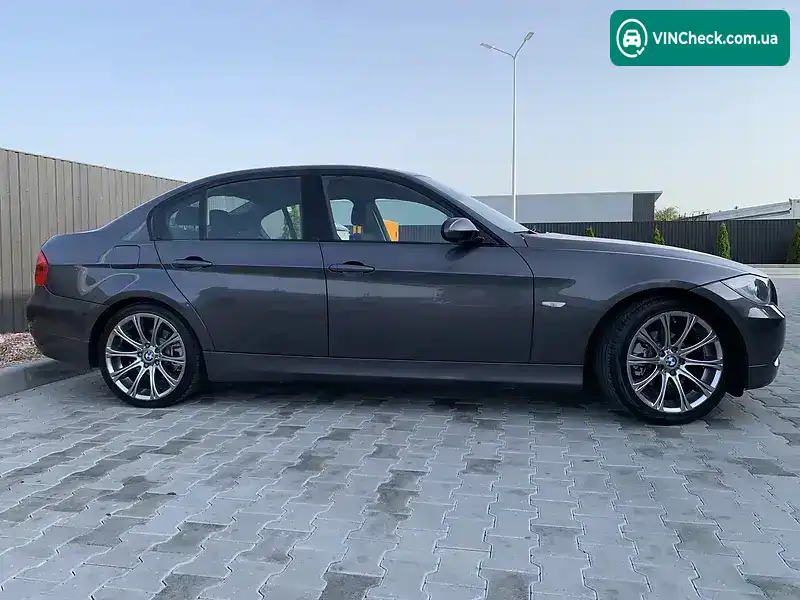 BMW 3 Series 2005, фото з оголошення 1 з 14, VIN WBAVA71080KR37688