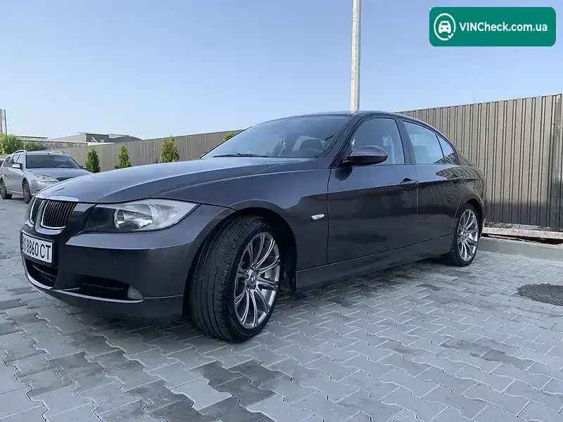 BMW 3 Series 2005, фото з оголошення 2 з 14, VIN WBAVA71080KR37688