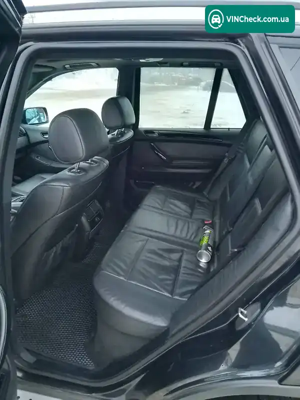 BMW X5 2004, фото з оголошення 1 з 9, VIN WBAFB71030LV41213