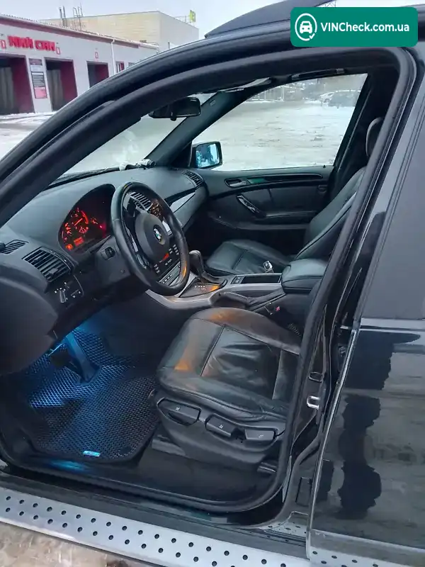 BMW X5 2004, фото з оголошення 2 з 9, VIN WBAFB71030LV41213