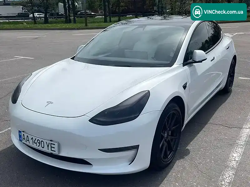 Tesla Model 3 2022, фото з оголошення 1 з 17, VIN 5YJ3E1EB1NF163490