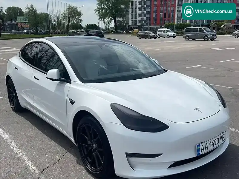 Tesla Model 3 2022, фото з оголошення 2 з 17, VIN 5YJ3E1EB1NF163490