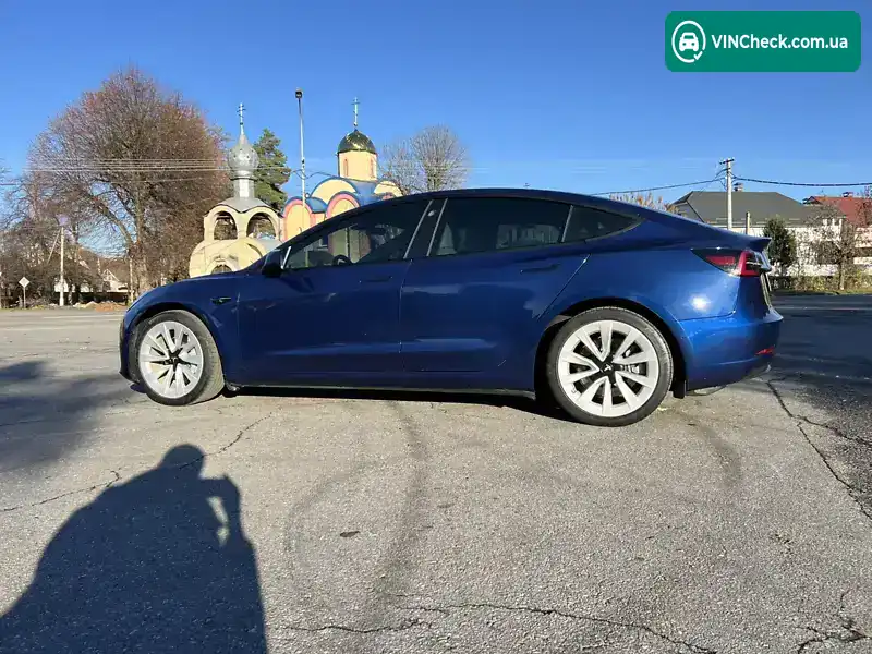 Tesla Model 3 2022, фото з оголошення 2 з 21, VIN 5YJ3E1EB3NF196667