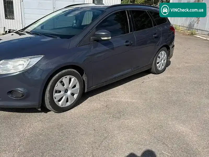 Ford Focus 2013, фото з оголошення 2 з 9, VIN WF0LXXGCBLDD17083