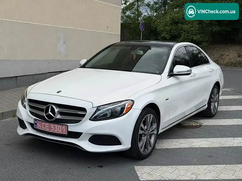 Mercedes-Benz C-Class 2017, фото з оголошення 1 з 20, VIN 55SWF4HB0HU218196