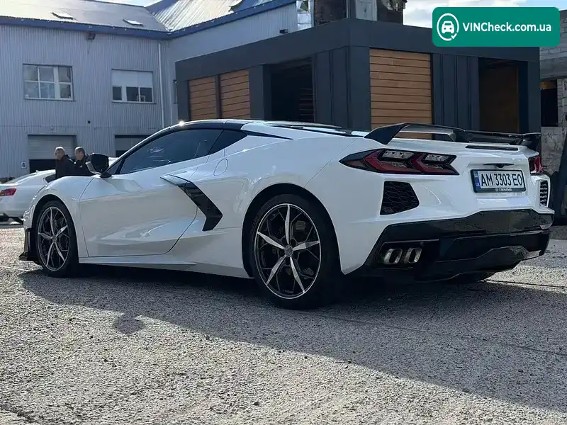 Chevrolet Corvette 2021, фото з оголошення 2 з 21, VIN 1G1YA2D40N5106685
