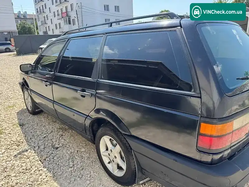 Volkswagen Passat 1989, фото з оголошення 2 з 8, VIN WVWZZZ31ZKE247559