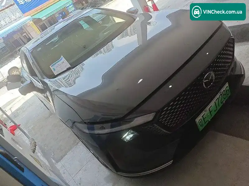Mazda EZ-6 2024, фото з оголошення 2 з 18, VIN LVRHDAEJ6RN011829