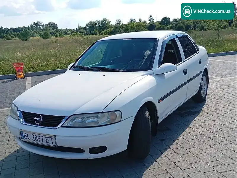 Opel Vectra 1998, фото з оголошення 2 з 10, VIN W0L0JBF19W1333884