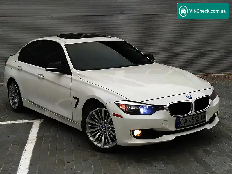 BMW 3 Series 2012, фото з оголошення 2 з 20, VIN WBA3C1G57DNR40095