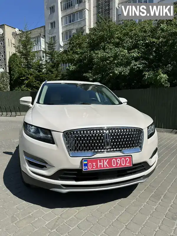 Lincoln MKC 2018, фото з оголошення 2 з 21, VIN 5LMCJ2C99KUL18946
