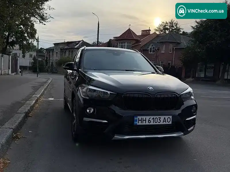 BMW X1 2019, фото з оголошення 2 з 20, VIN WBXHU7C55K3H45955