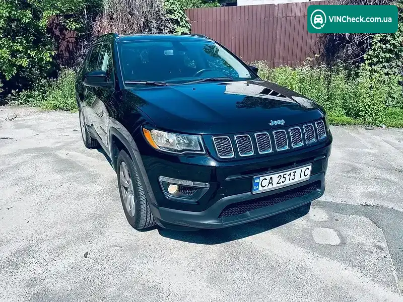 Jeep Compass 2018, фото з оголошення 1 з 17, VIN 3C4NJDBB4JT457584