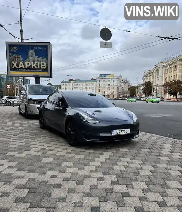 Tesla Model 3 2019, фото з оголошення 1 з 11, VIN 5YJ3E1EB6LF619884