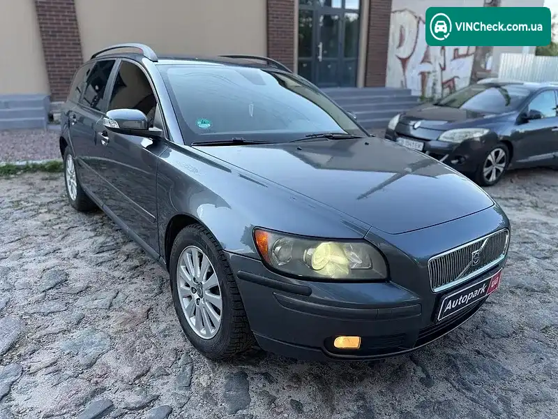 Volvo V50 2007, фото з оголошення 2 з 20, VIN YV1MW204272289408