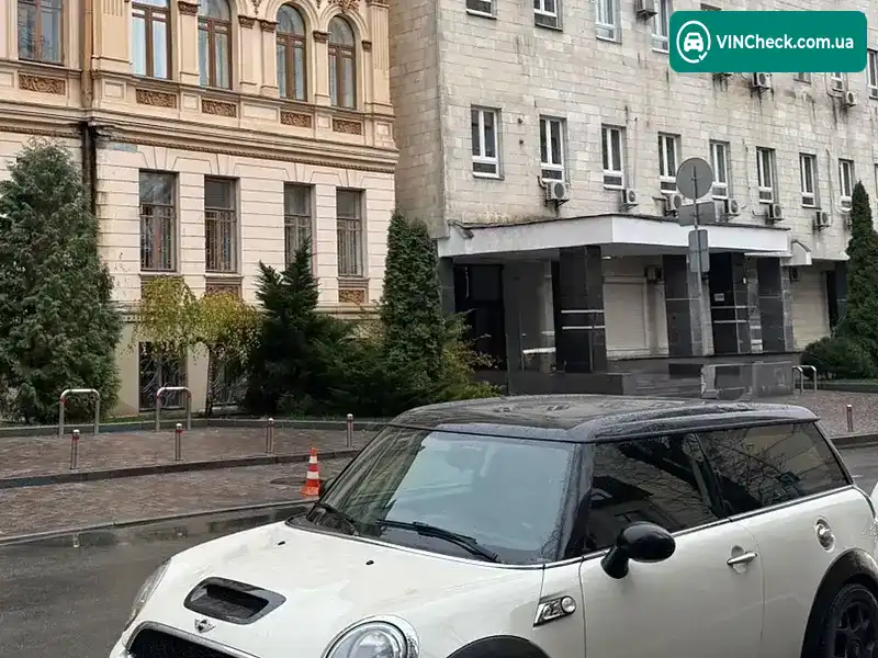 MINI Clubman 2013, фото з оголошення 1 з 14, VIN WMWZG3C5XDT576482