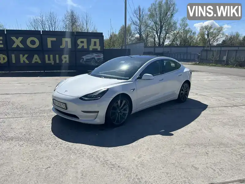 Tesla Model 3 2019, фото з оголошення 1 з 9, VIN 5YJ3E1EB0KF515700