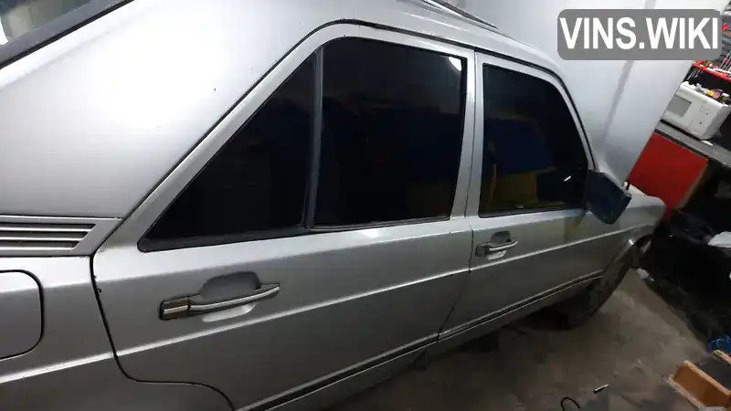 Mercedes-Benz 190 1983, фото з оголошення 2 з 11, VIN WDB20102410039654