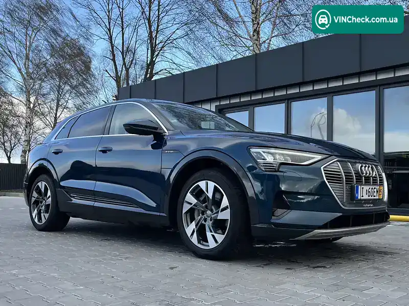 Audi e-tron 2019, фото з оголошення 2 з 20, VIN WAUZZZGE8LB017167
