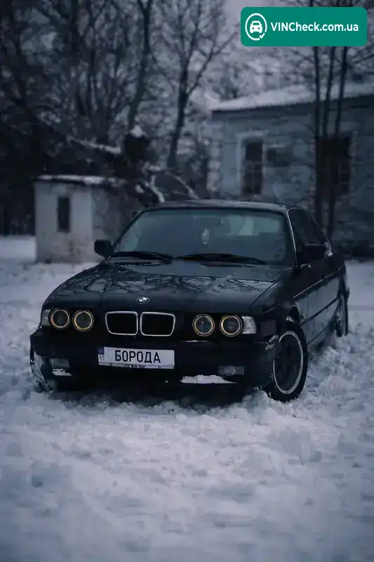 BMW 5 Series 1988, фото з оголошення 1 з 12, VIN WBAHB110203602511