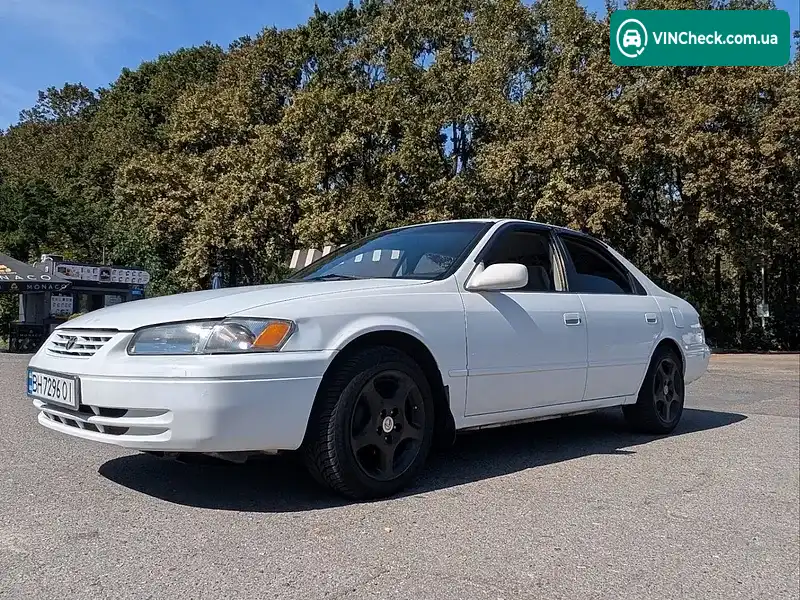 Toyota Camry 1999, фото з оголошення 2 з 14, VIN JT2BG22KXX0268362