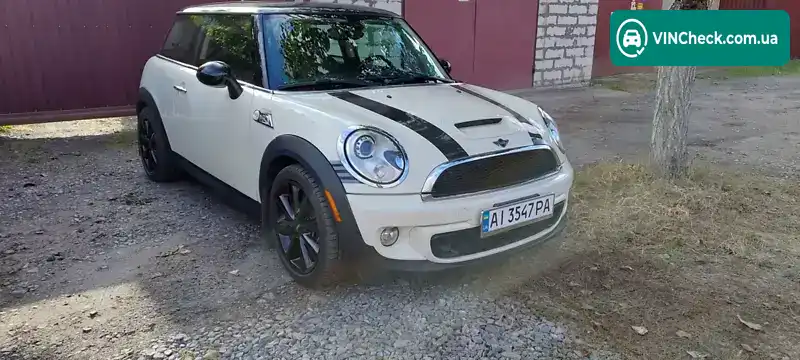 MINI Hatch 2011, фото з оголошення 1 з 20, VIN WMWSV3C57CTY16917