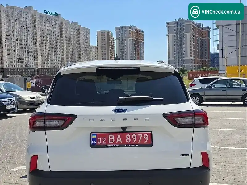 Ford Escape 2025, фото з оголошення 2 з 16, VIN 1FMCU0MZ7SUB14076
