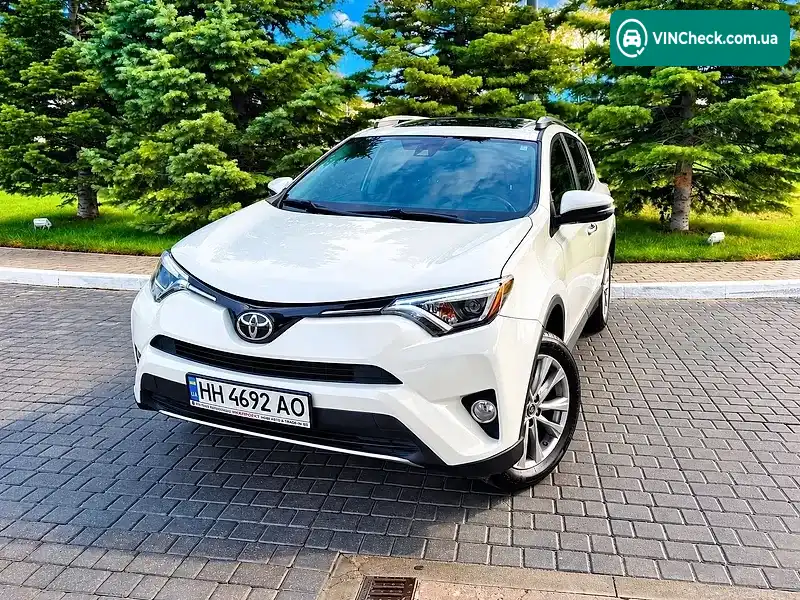 Toyota RAV4 2017, фото з оголошення 1 з 20, VIN 2T3YFREVXHW400617
