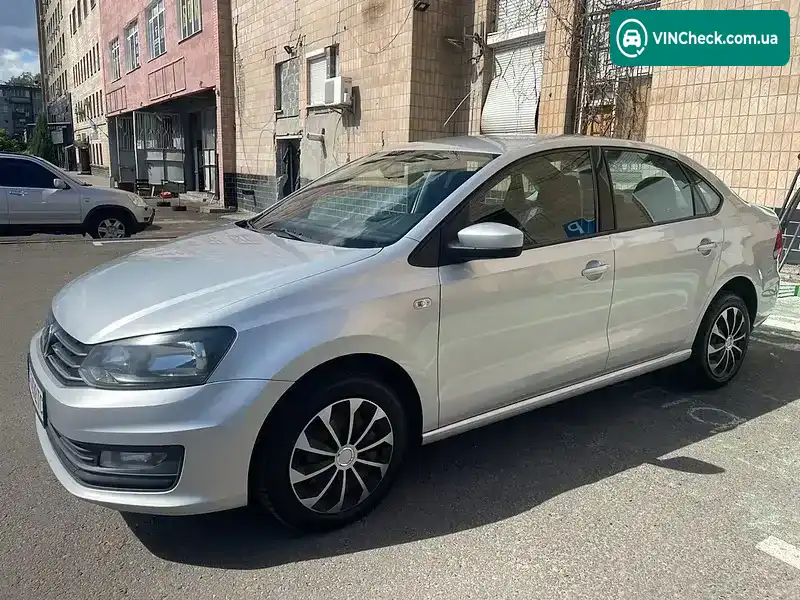 Volkswagen Polo 2018, фото з оголошення 2 з 21, VIN XW8ZZZ61ZJG063697